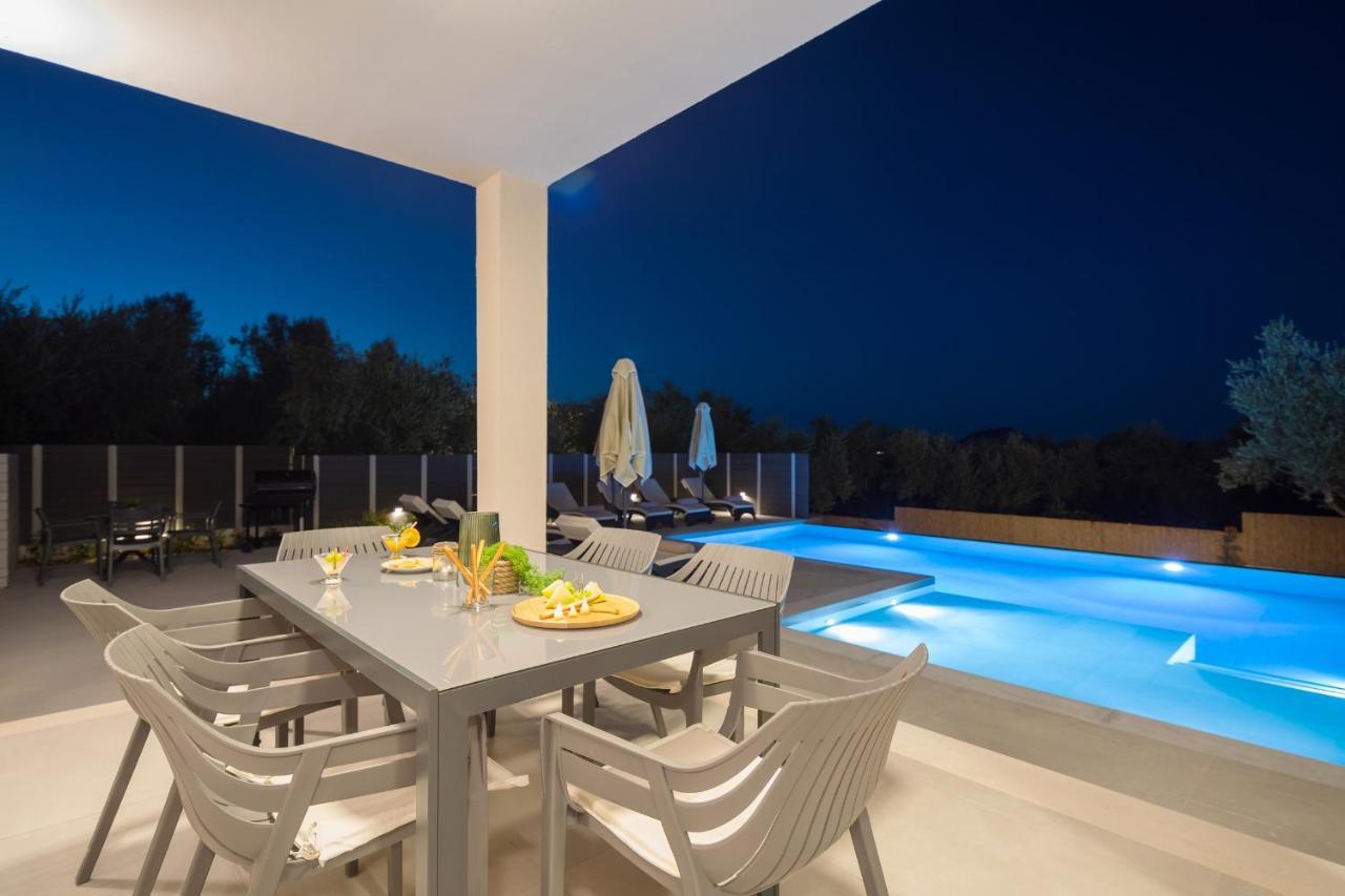 Villa Olivea Kalpaki  Luaran gambar
